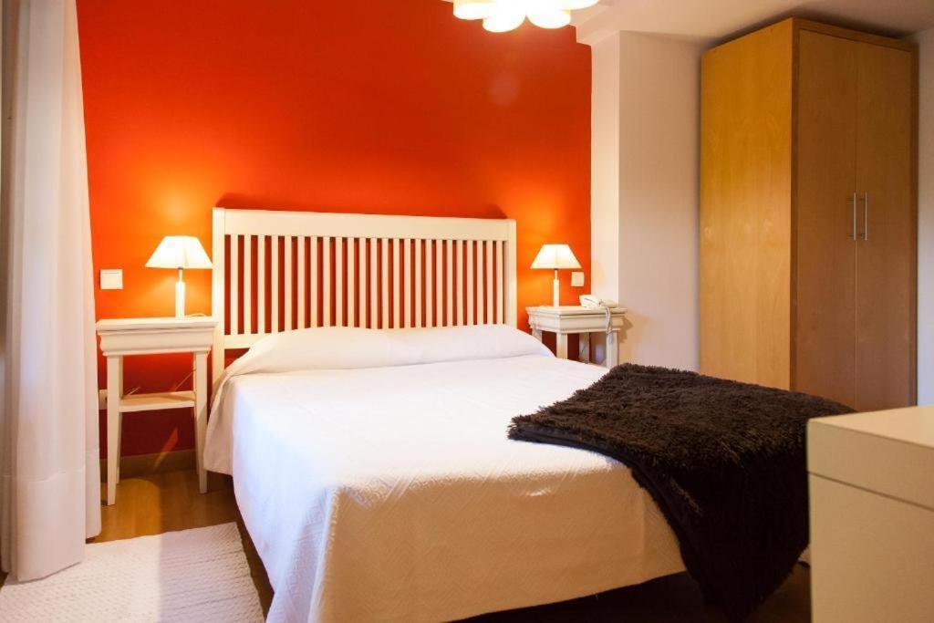 Gastro Hotel La Giraldilla Liérganes الغرفة الصورة