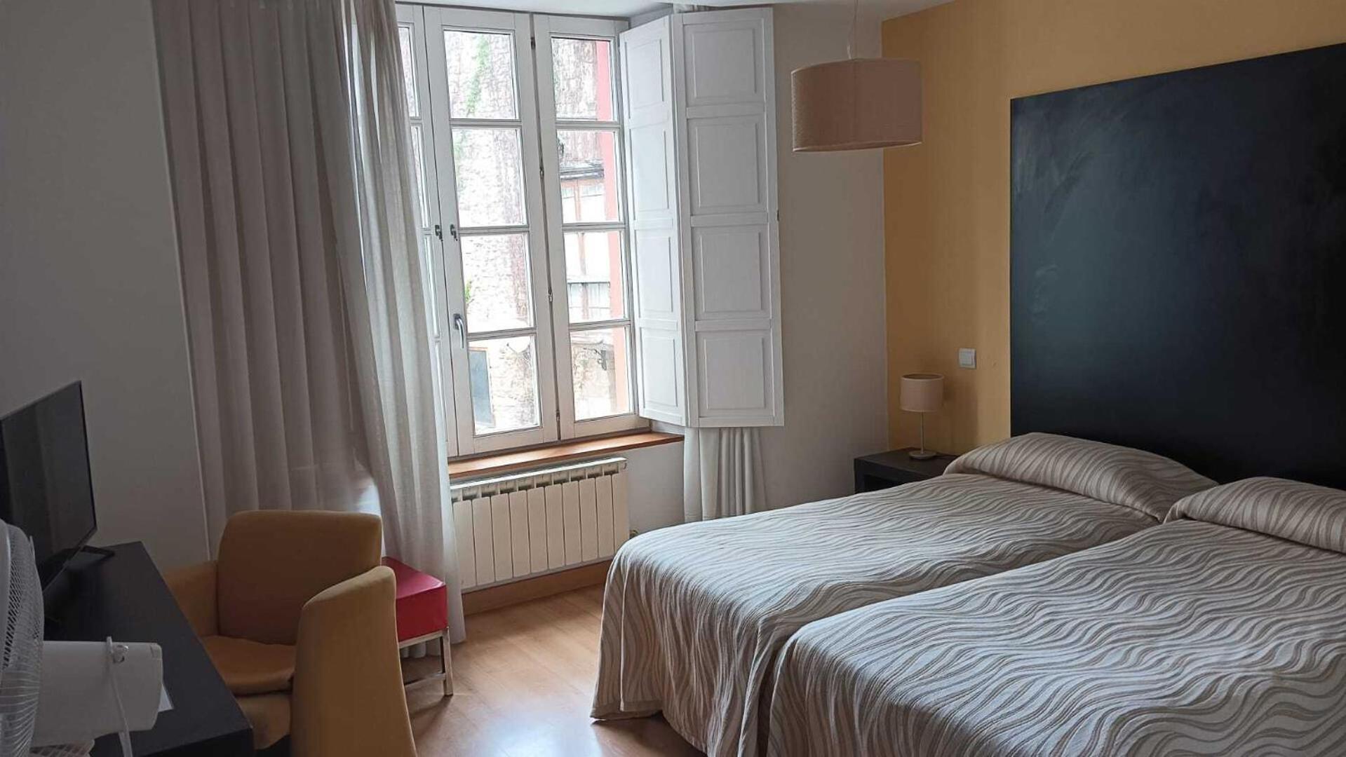 Gastro Hotel La Giraldilla Liérganes الغرفة الصورة